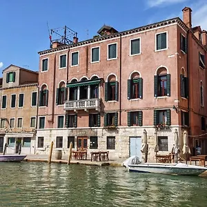 https://bbtiepolo.hotelinveneto.com