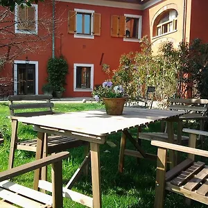 https://il-pettirosso-certosa-di-pavia.it-lombardy.com